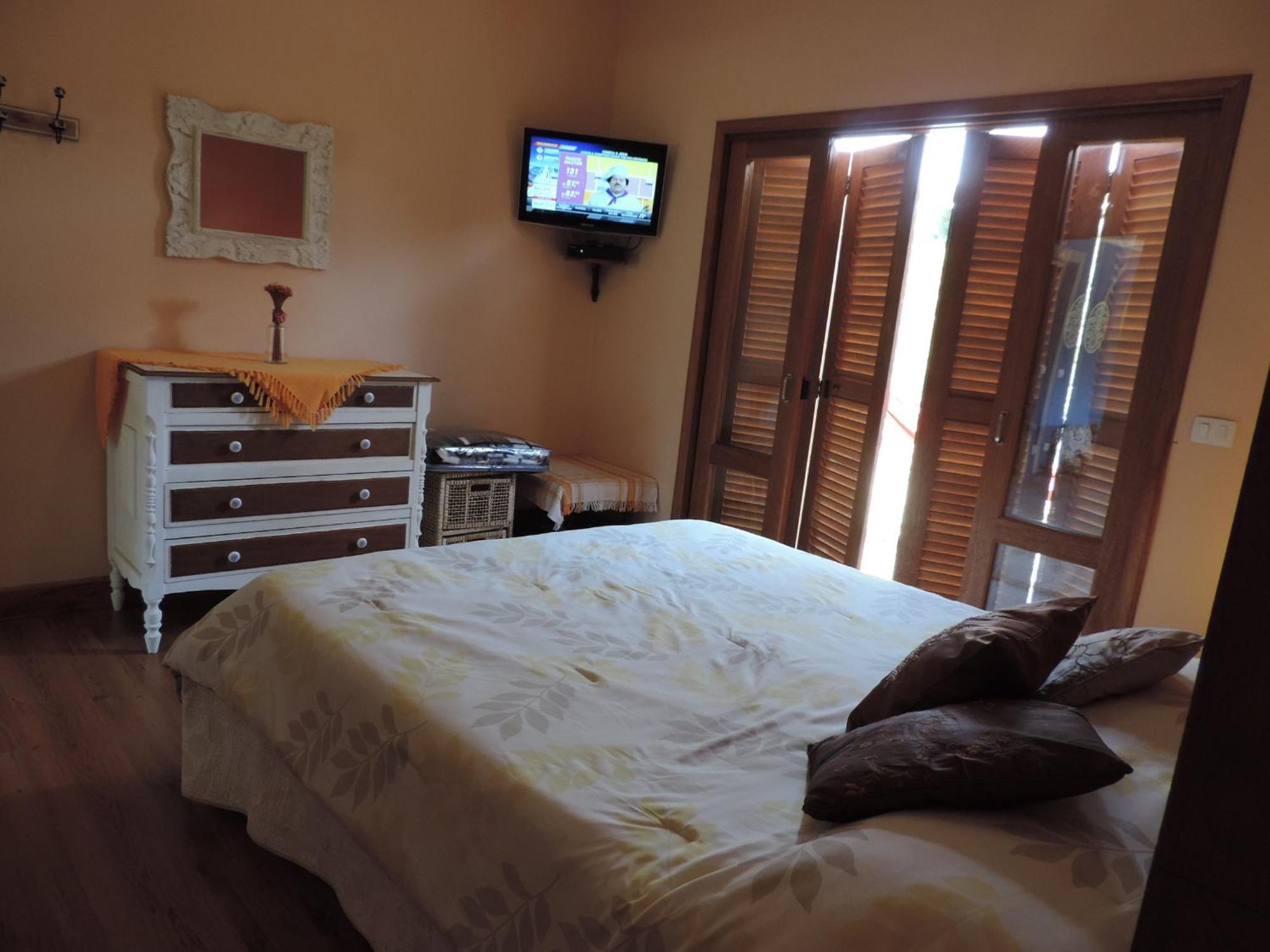 Entrevistas Chales E Suites Sao Bento do Sapucai Εξωτερικό φωτογραφία
